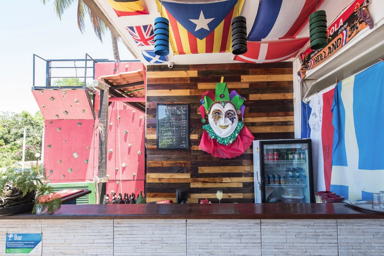 Sunset at Morro da Babilônia - Barbecue & Authentic Vibe - Image